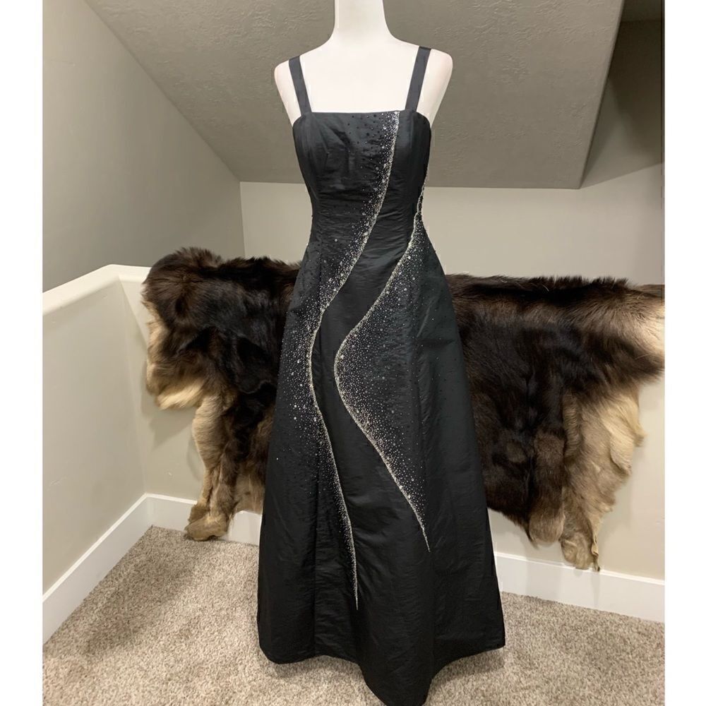 Vintage Style Black Beads & Sequins Evening Dress